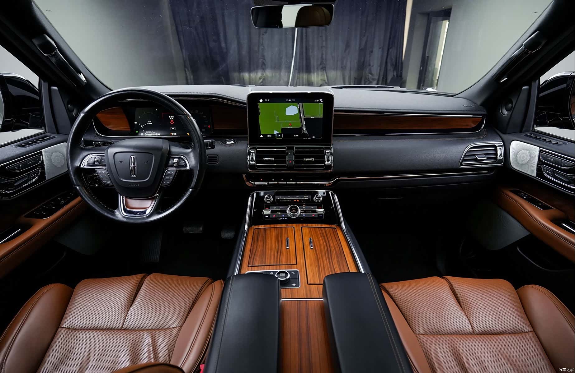 Lincoln Navigator, 2020 9