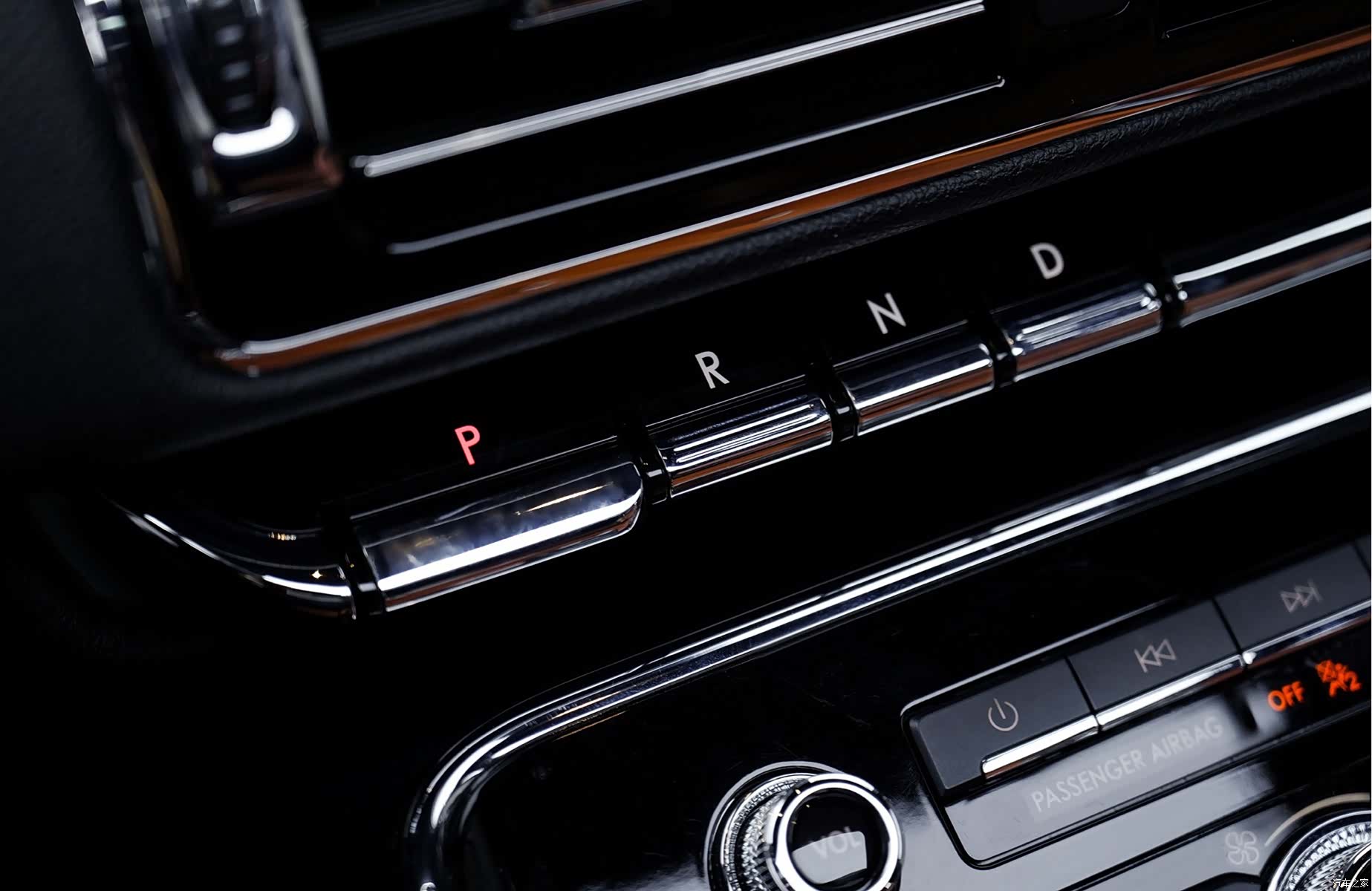 Lincoln Navigator, 2020 20