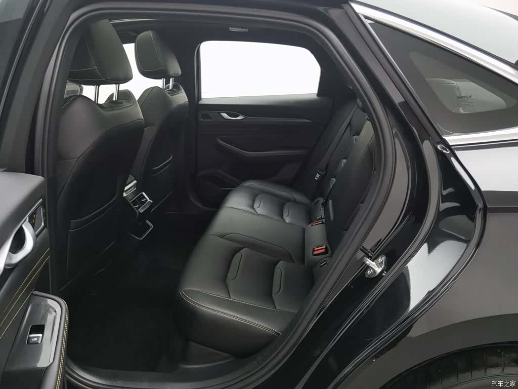 Geely Preface, 2023 15