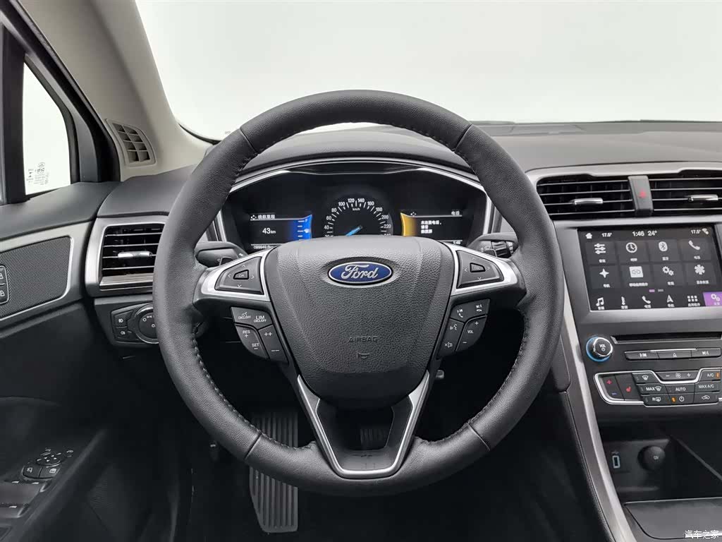 Ford Mondeo, 2017 11