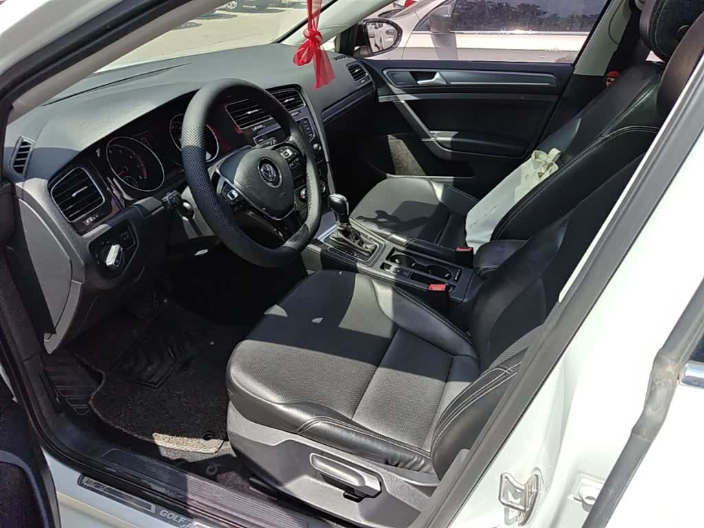 Volkswagen Golf, 2017 15