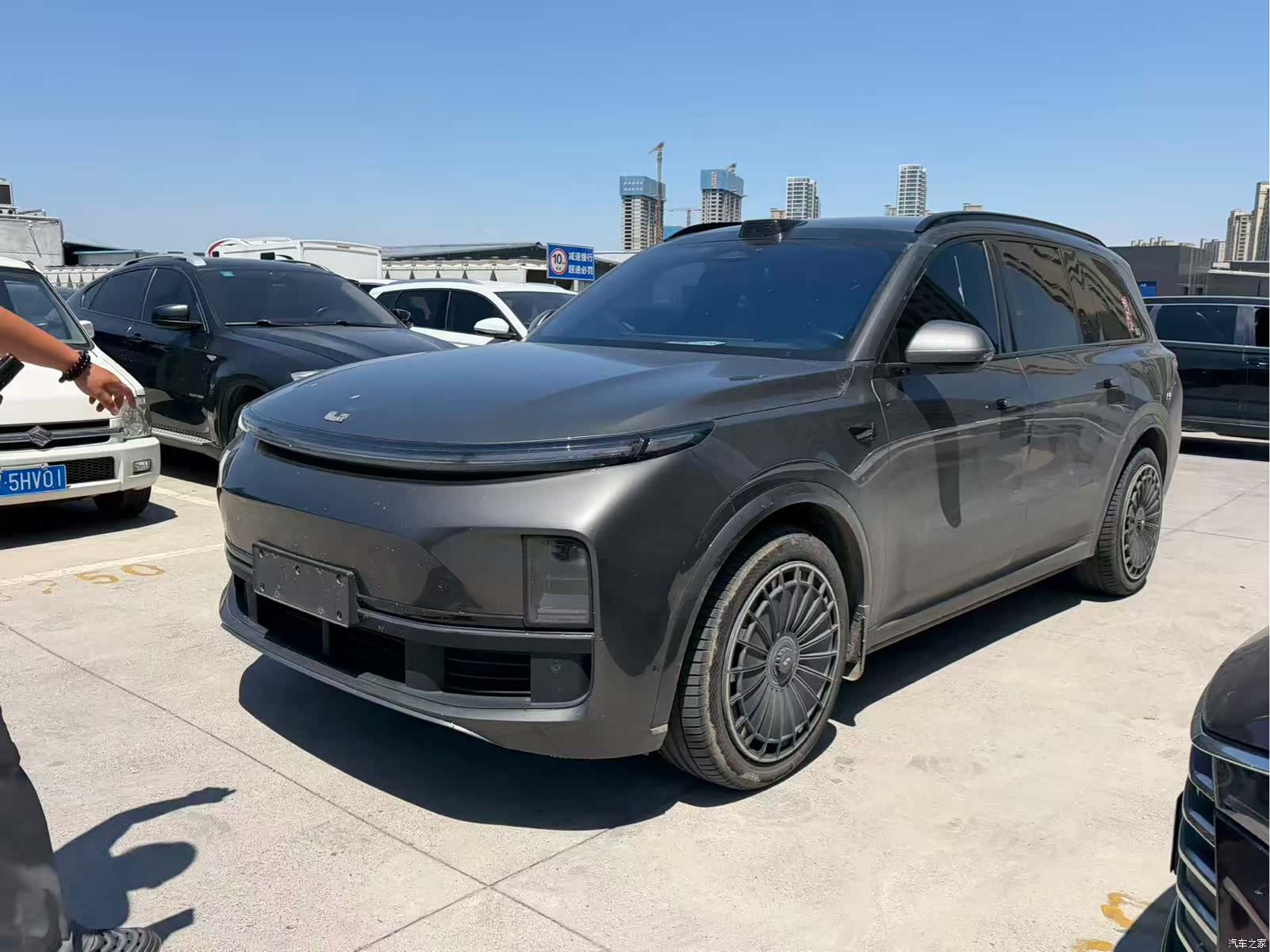 Li Auto L9, 2022 1