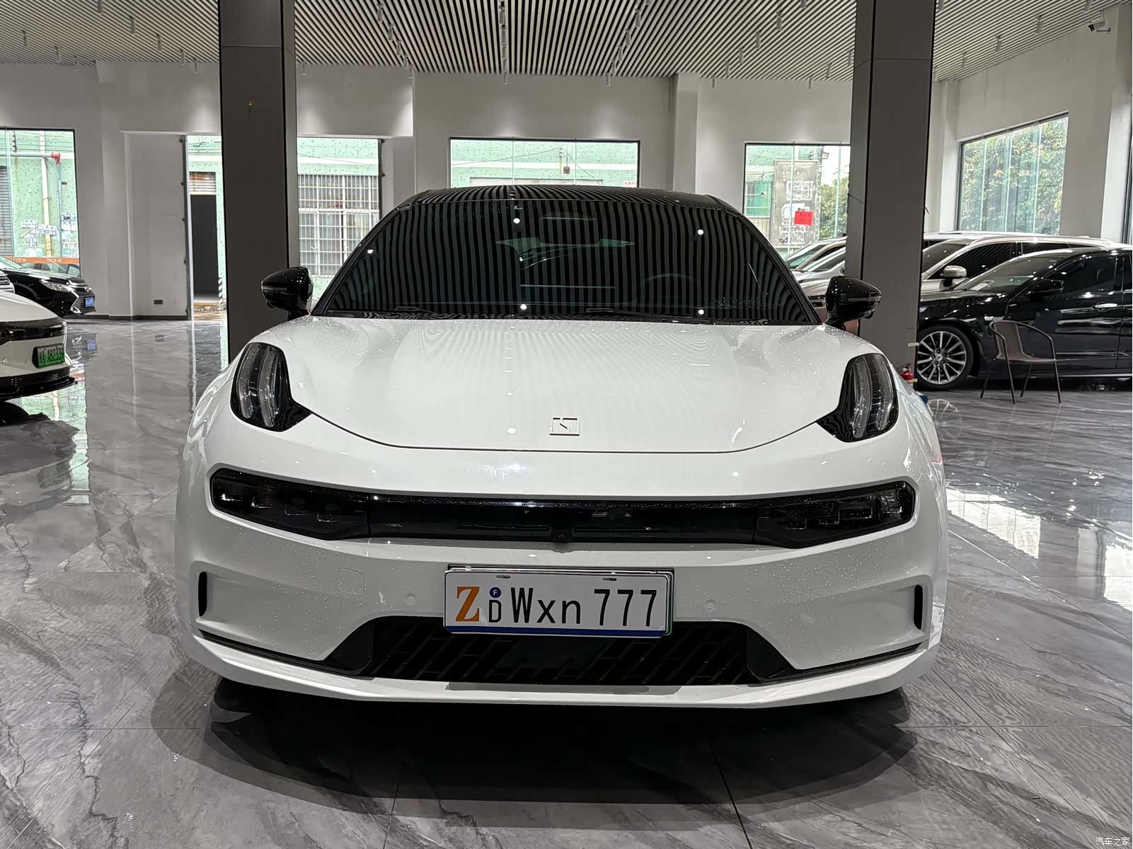 Zeekr 001, 2022 2