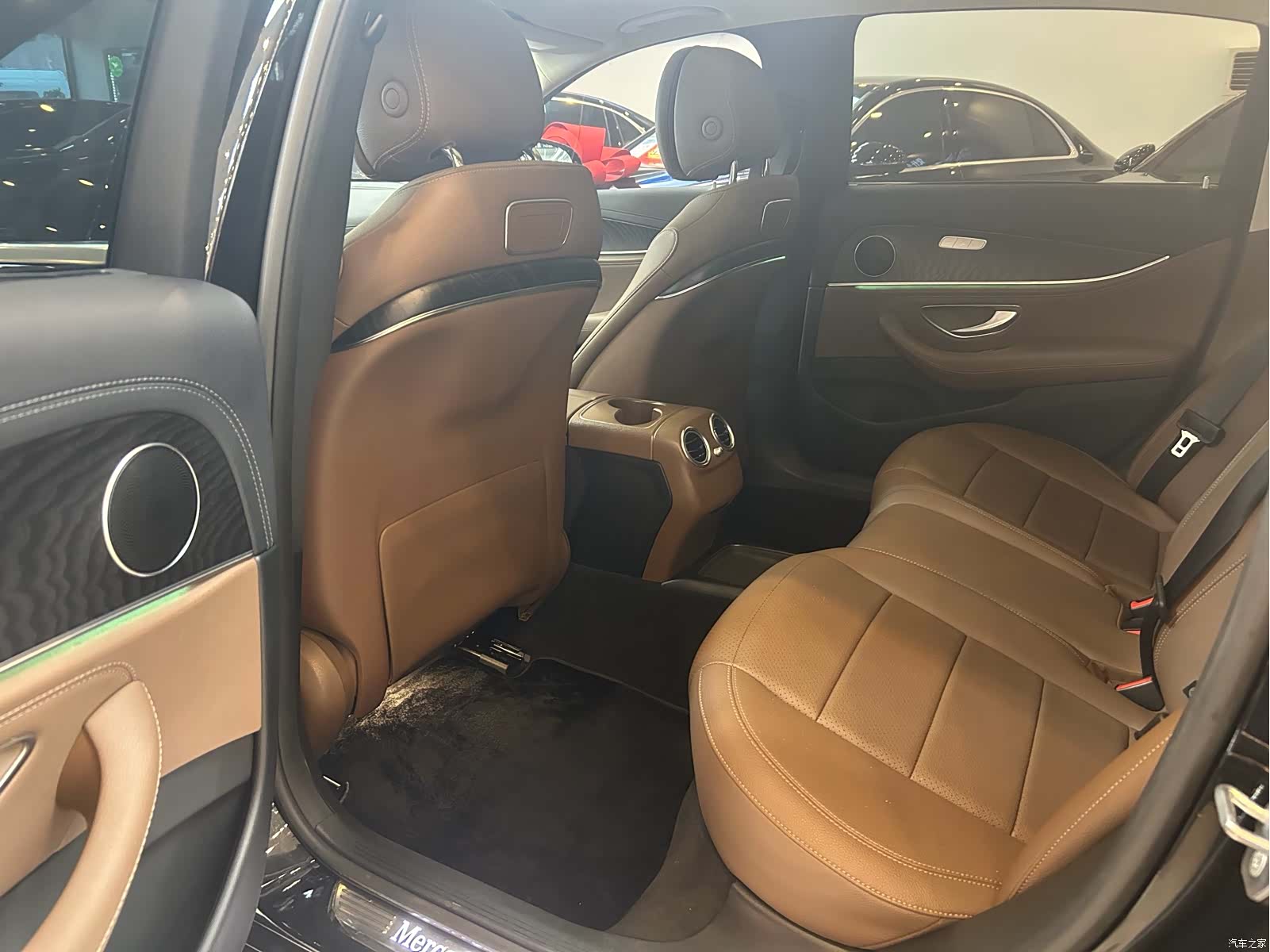 Mercedes-Benz E-Class, 2017 9
