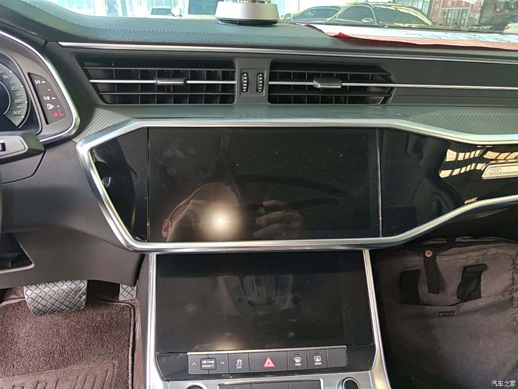 Audi A6L, 2020 13