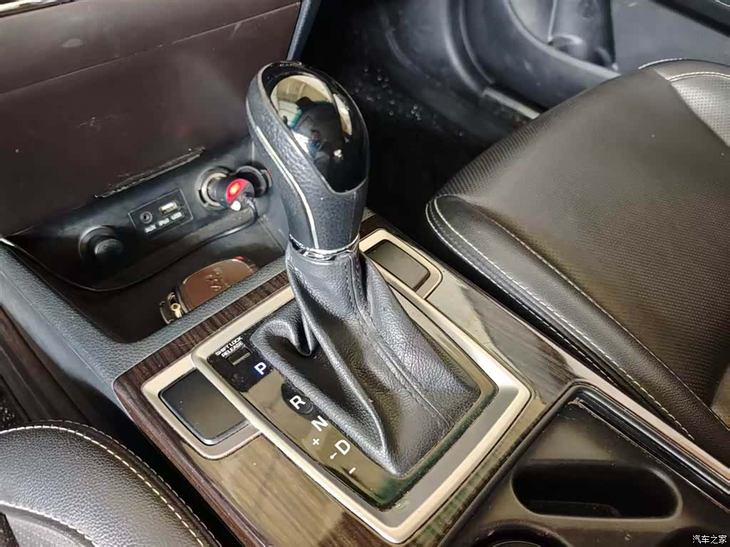 Hyundai GLS, 2016 10