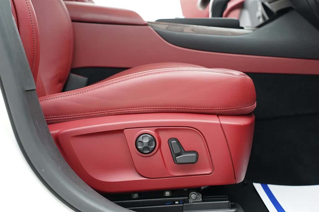 Maserati Levante, 2018 15