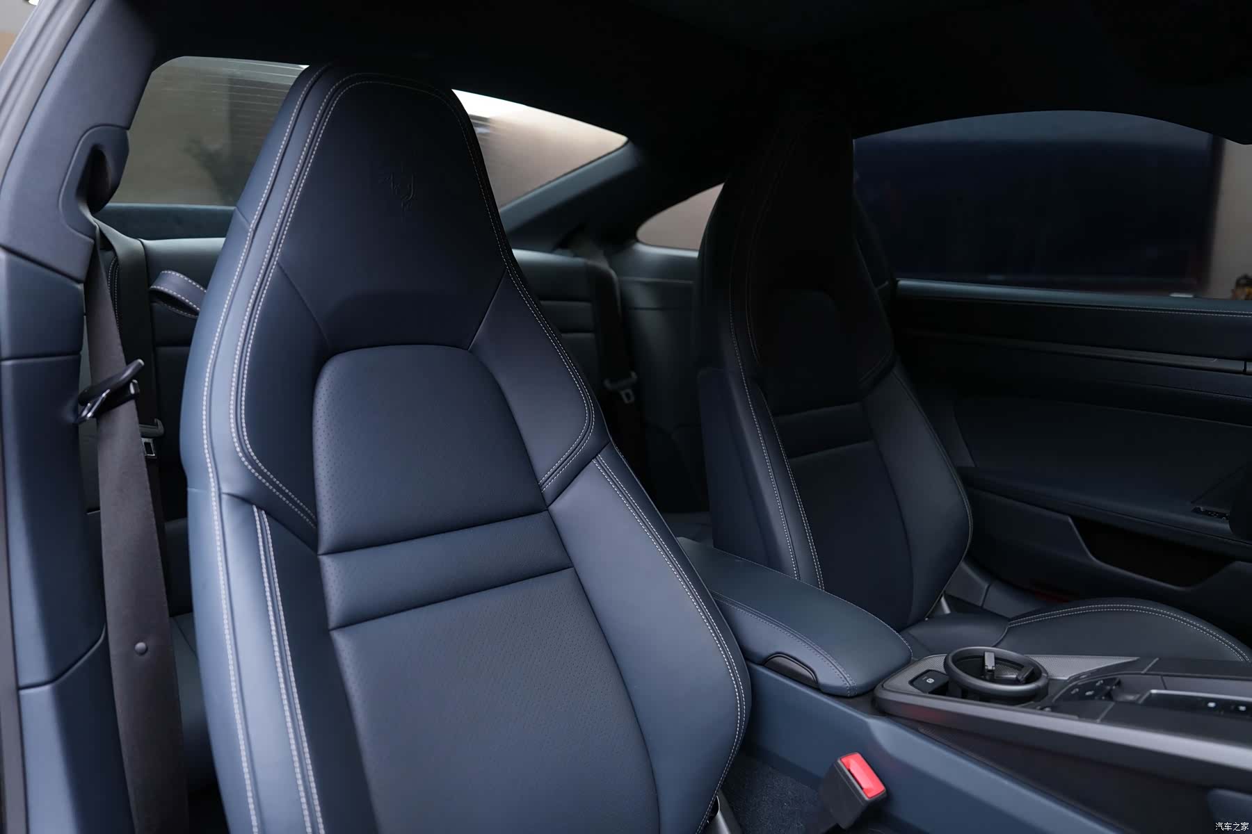 Porsche 911, 2021 12