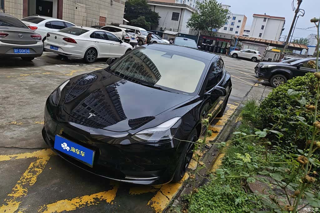 Tesla Model 3, 2021 1
