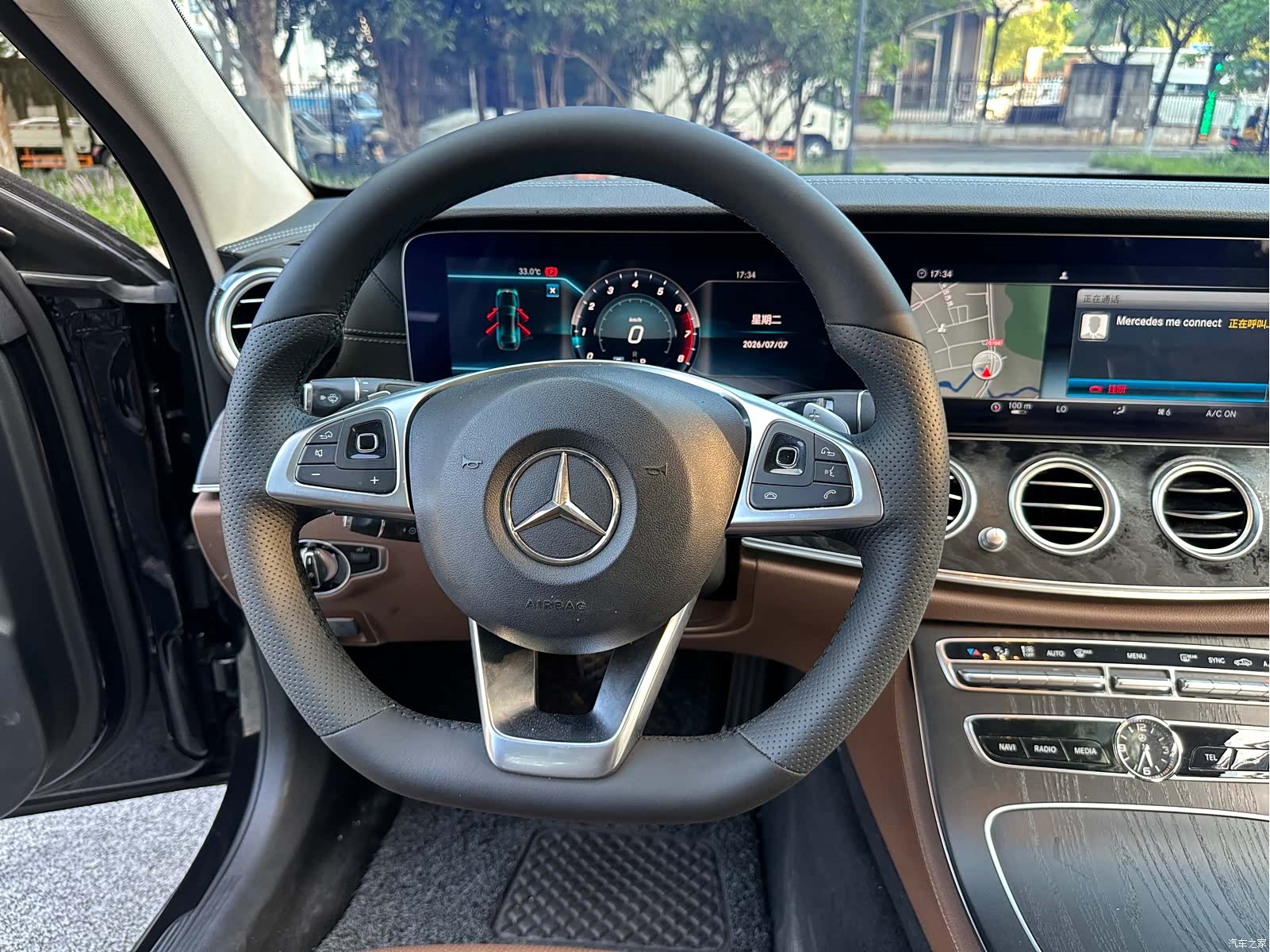 Mercedes-Benz E-Class, 2018 16