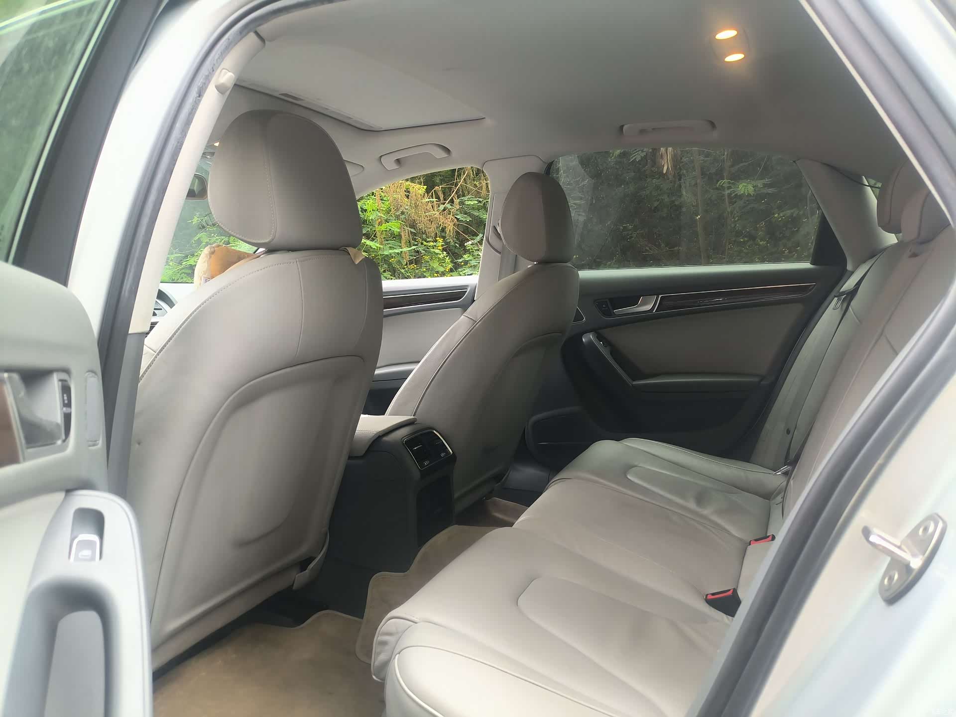 Audi A4L, 2014 все фото