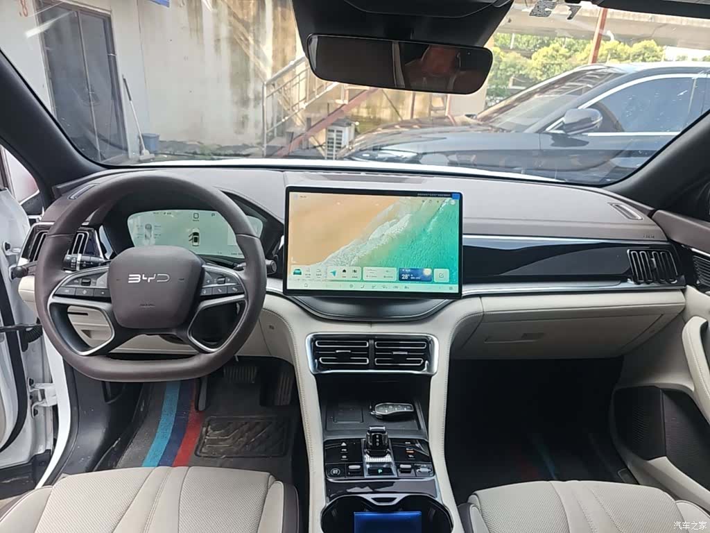 BYD Song, 2025 10