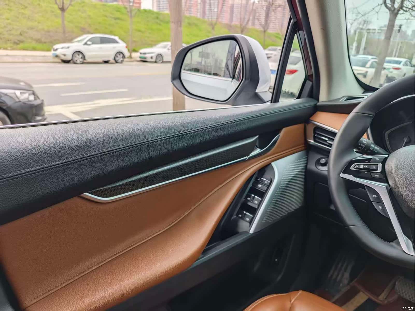 Maxus D90, 2019 17