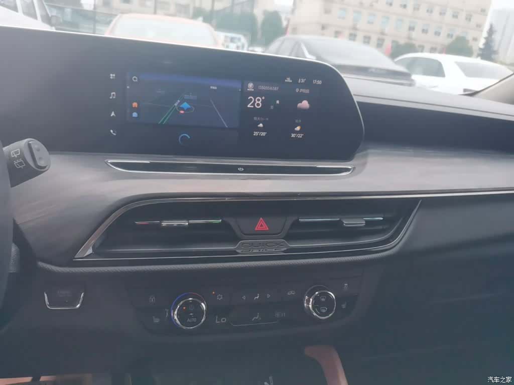 Buick GL6, 2022 13