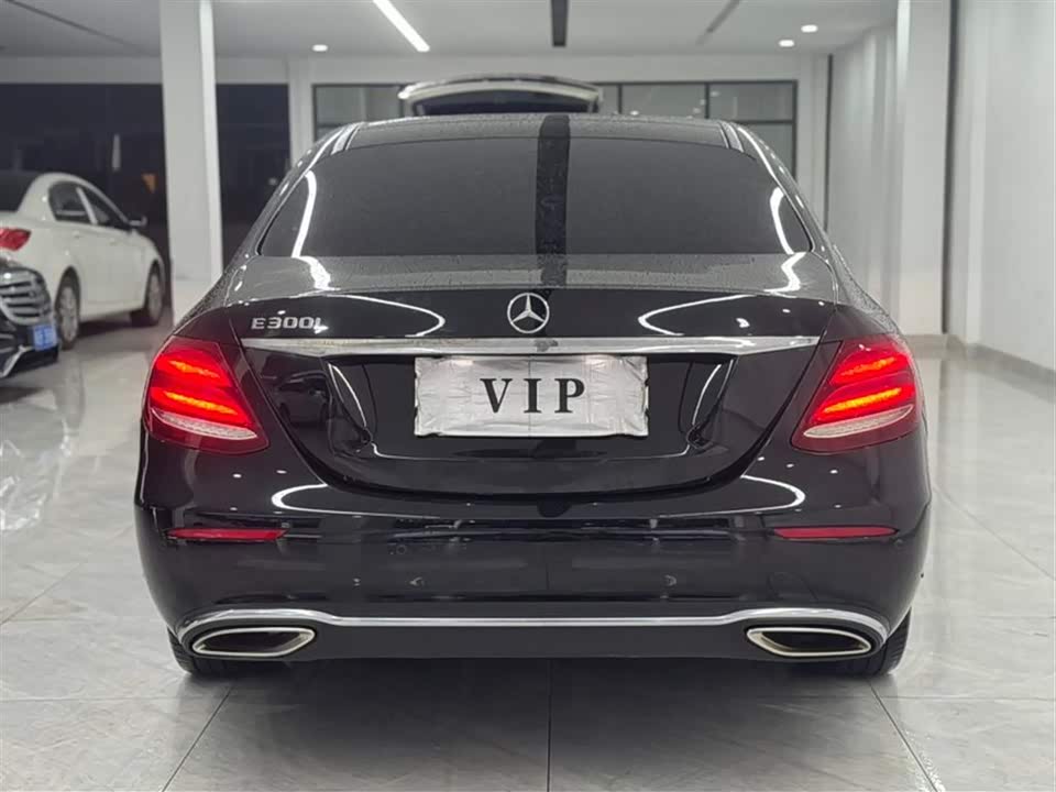 Mercedes-Benz E-class Mercedes-Benz E-class