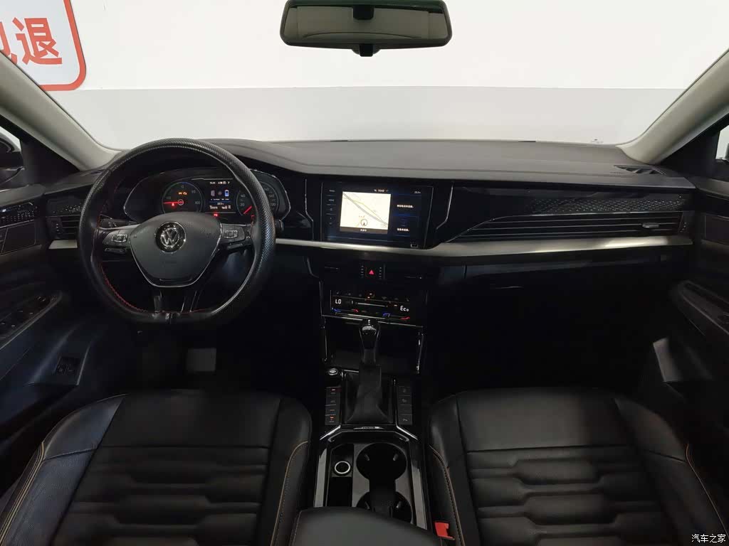 Volkswagen Passat, 2020 все фото
