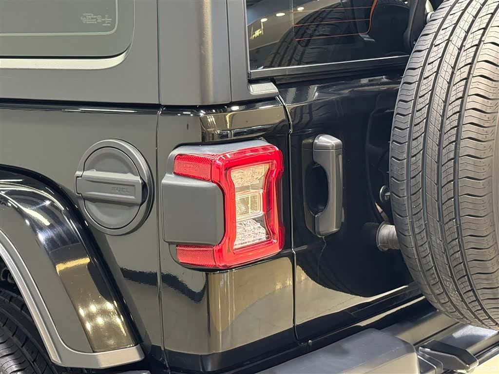 Jeep Wrangler, 2021 8