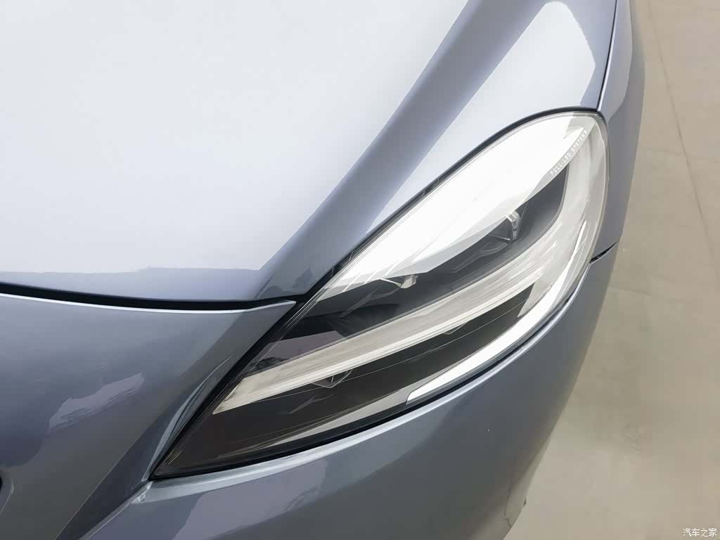 Volvo V40, 2017 7