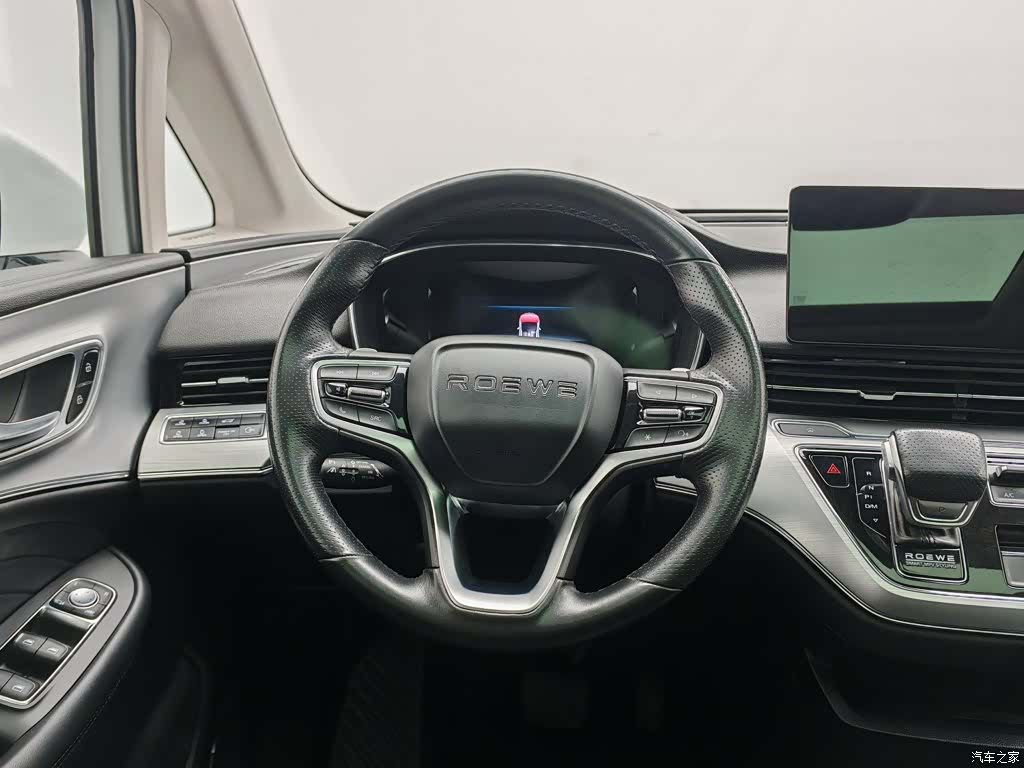Roewe iMAX8, 2021 11