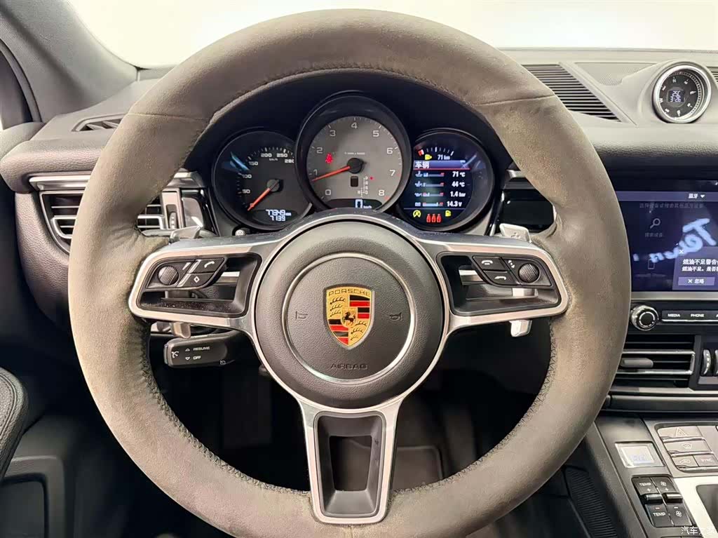 Porsche Macan, 2021 13