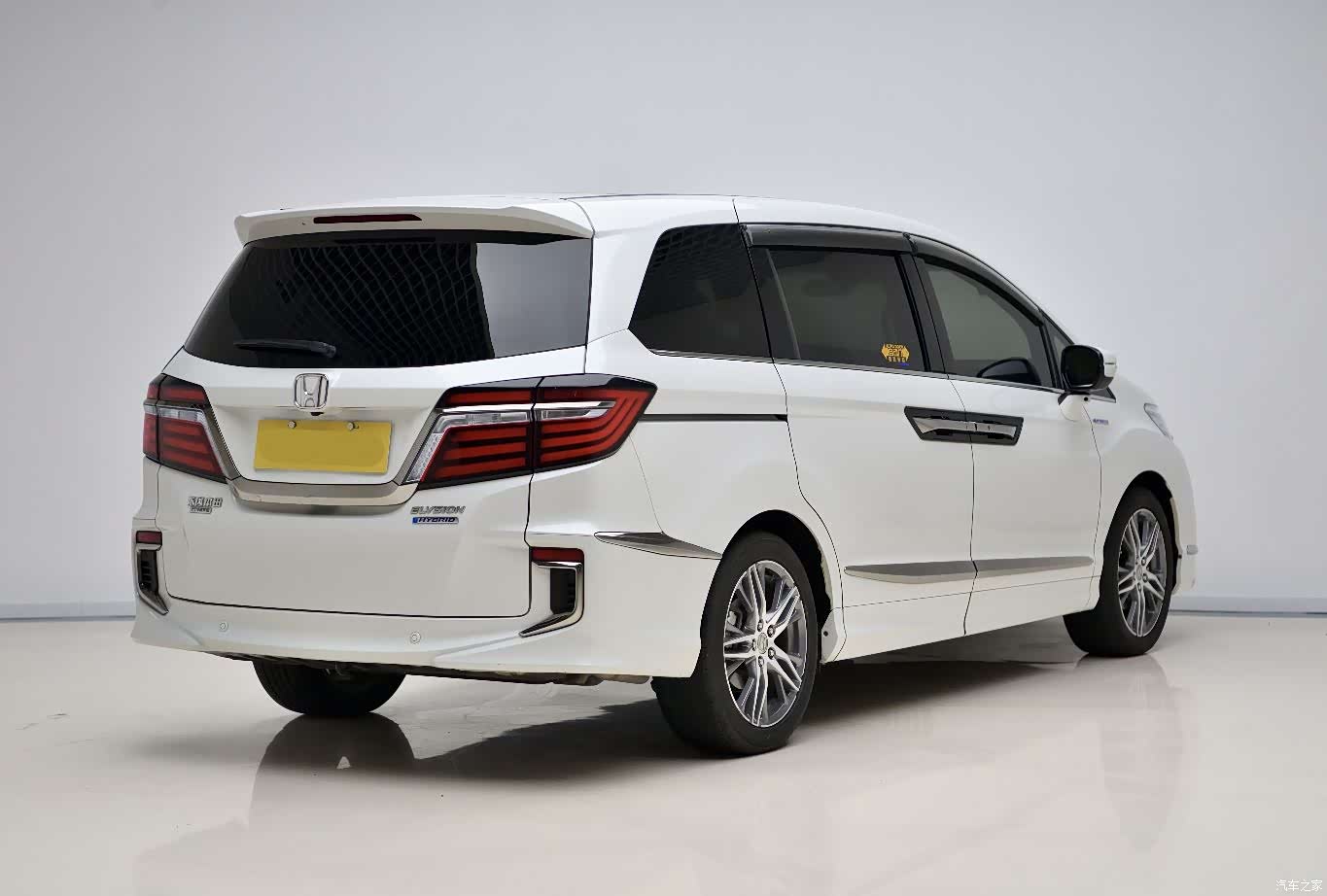 Honda Elysion, 2021 4