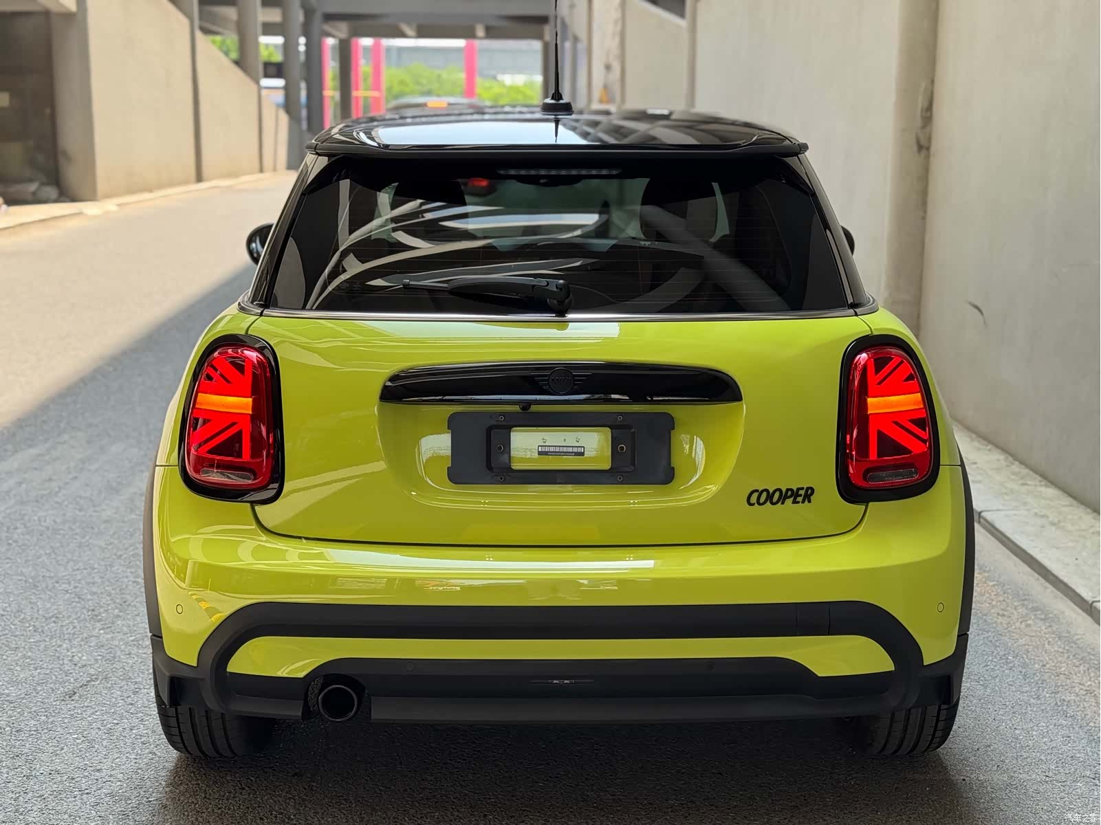 Mini Cooper, 2022 все фото