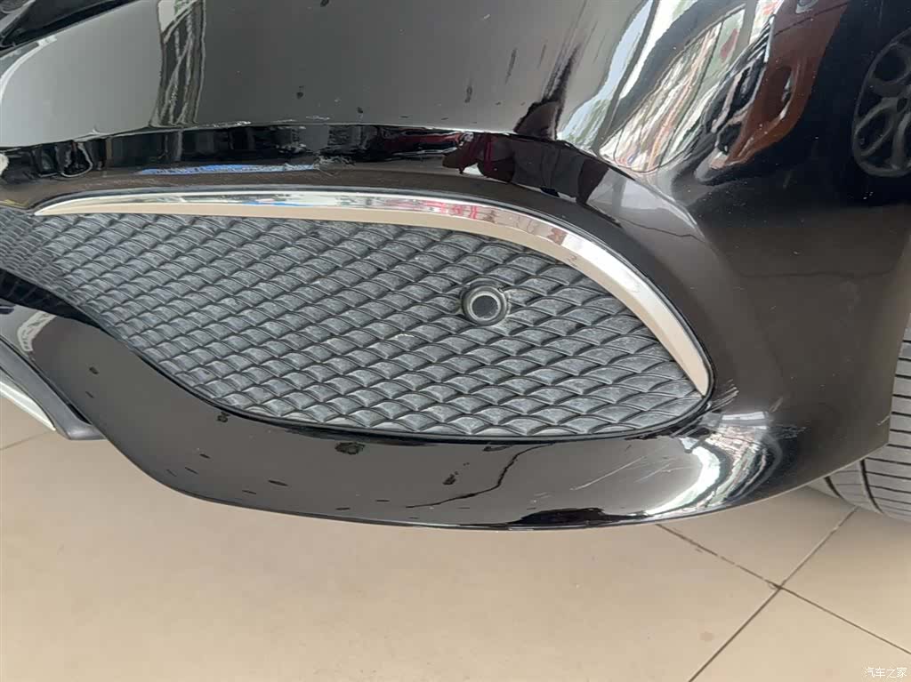 Mercedes-Benz E-Class, 2018 3