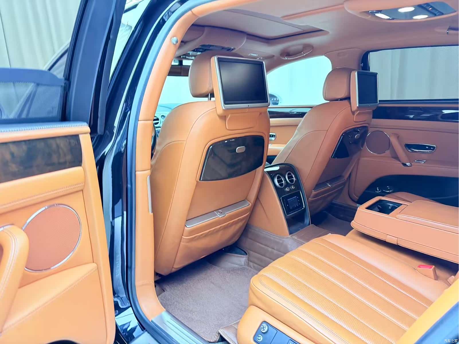 Bentley Flying Spur, 2016 6