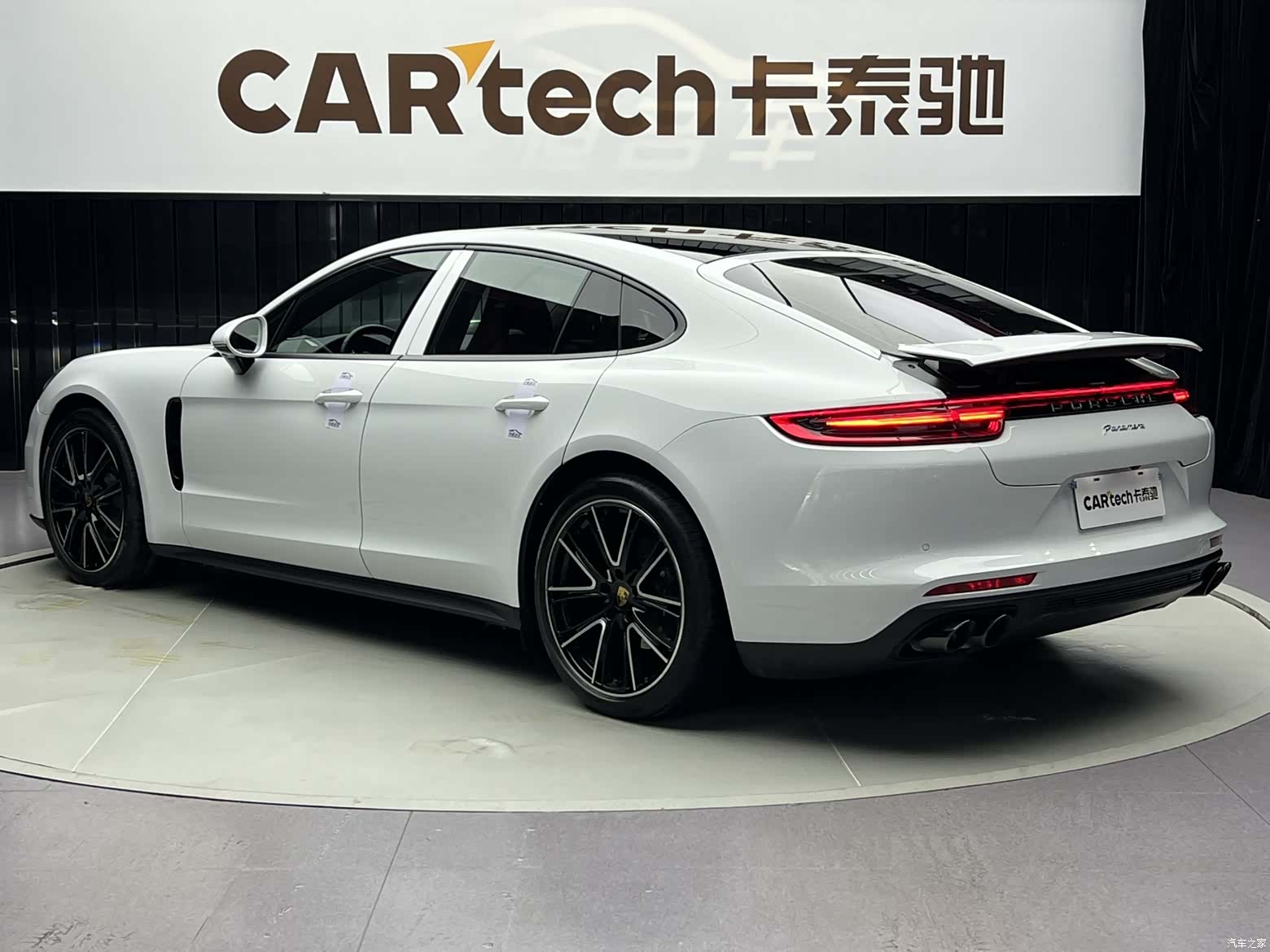 Porsche Panamera, 2020 все фото