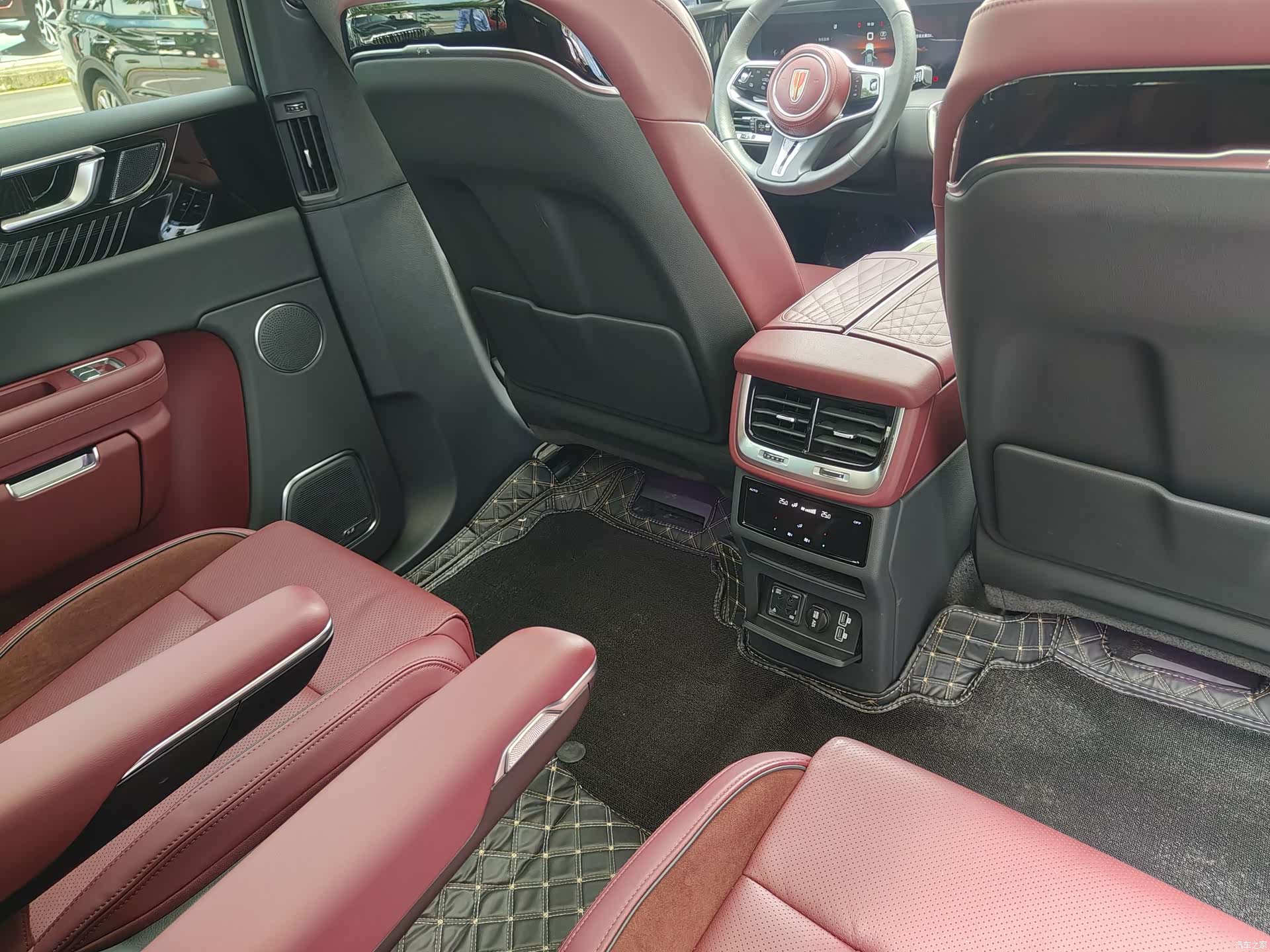 Hongqi E-HS9, 2023 21