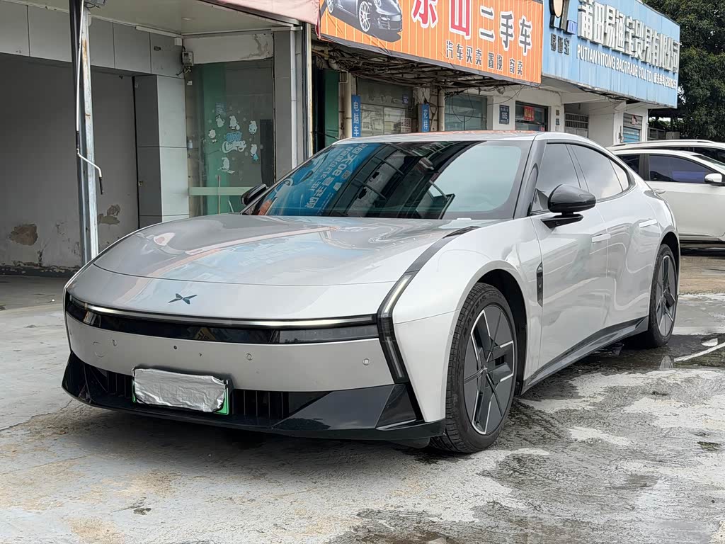 Xpeng P7