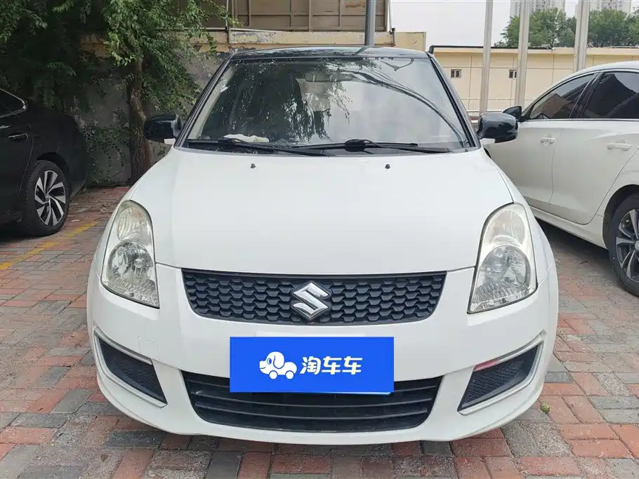Suzuki Swift Suzuki Swift