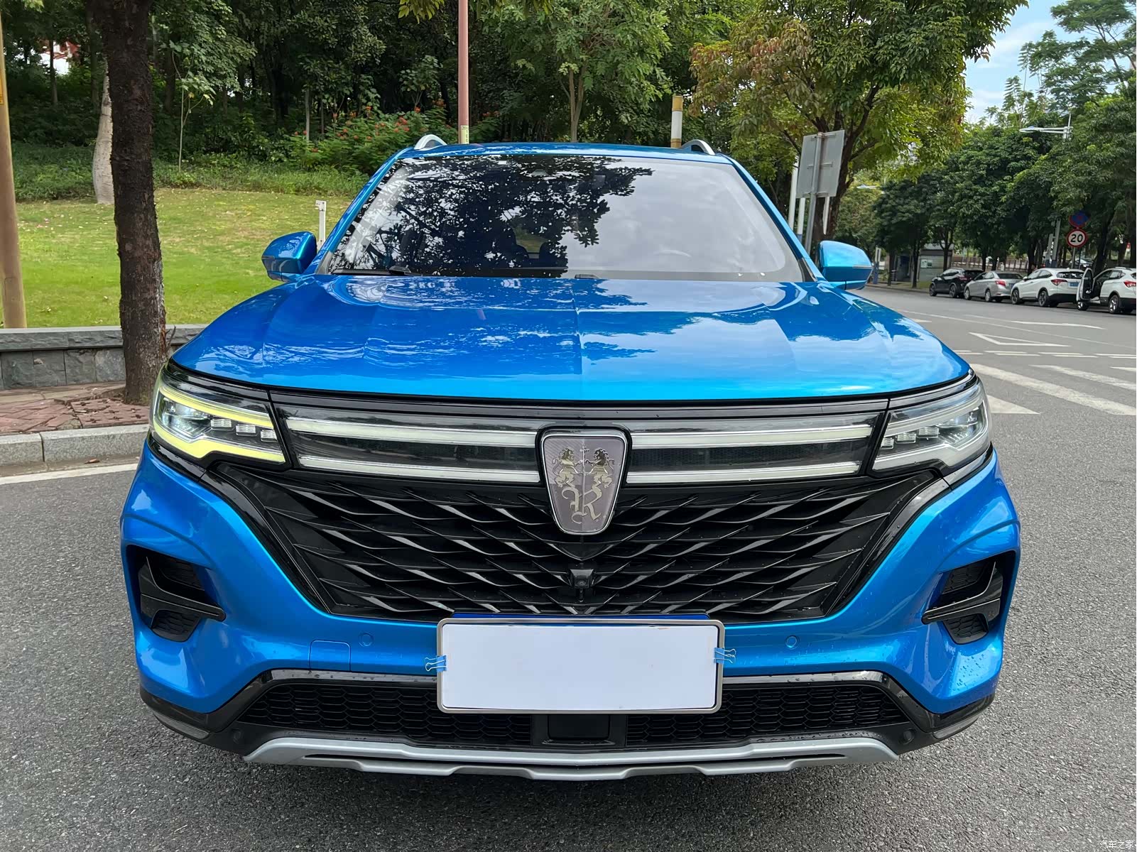 Roewe RX5, 2022 2