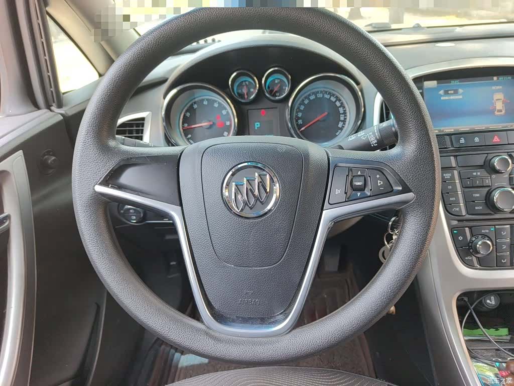 Buick XT, 2015 3