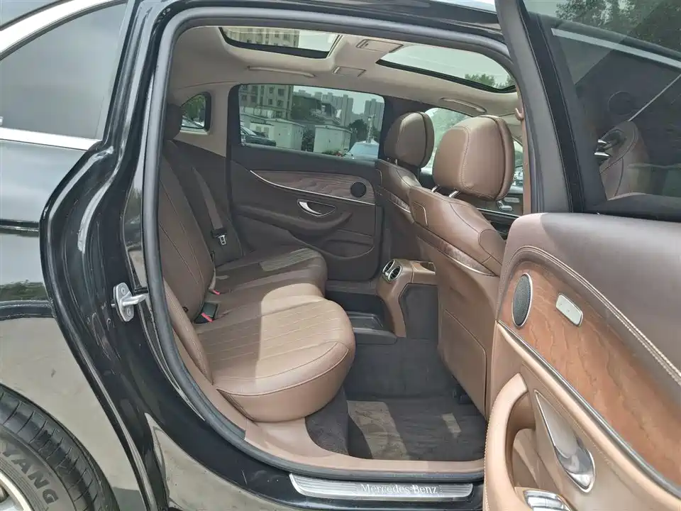 Mercedes-Benz E-class Mercedes-Benz E-class