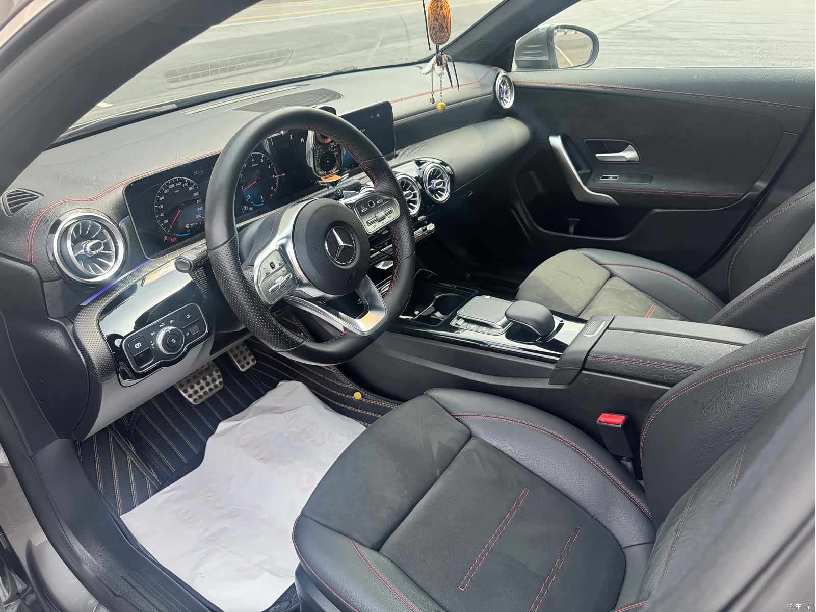 Mercedes-Benz CLA, 2020 все фото