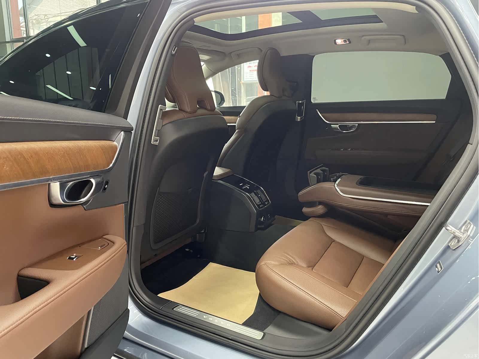 Volvo S90, 2019 16