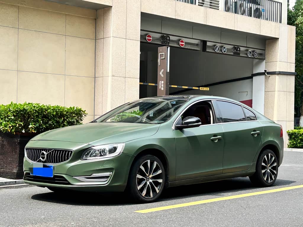 Volvo S60