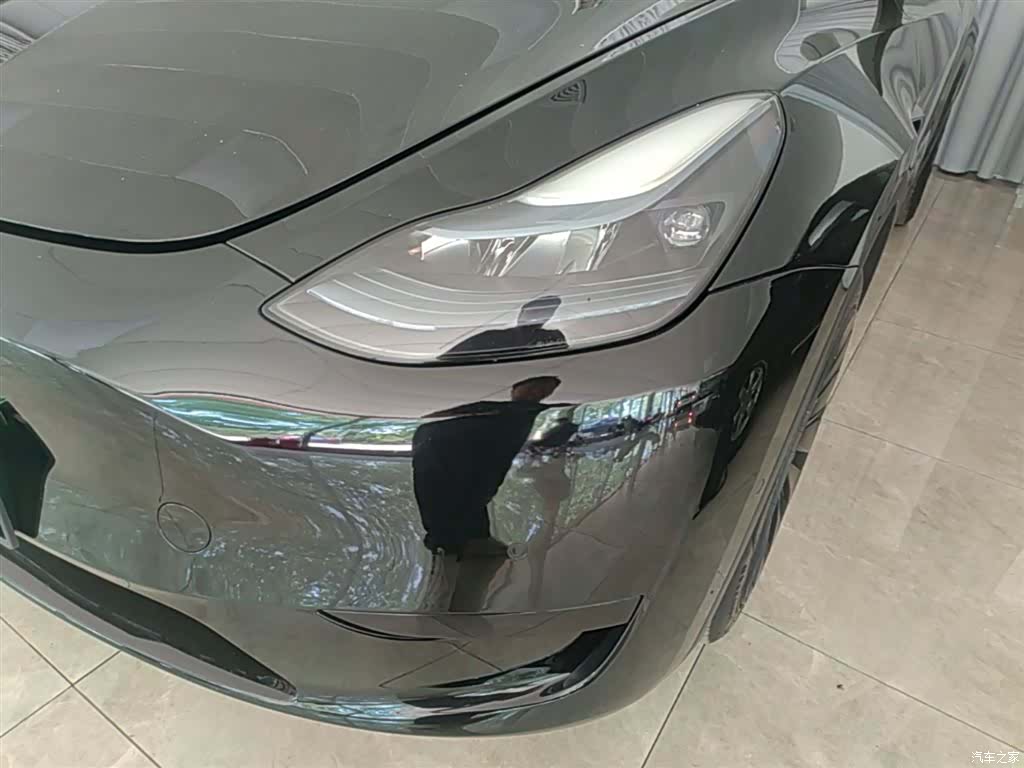 Tesla Model Y, 2023 24