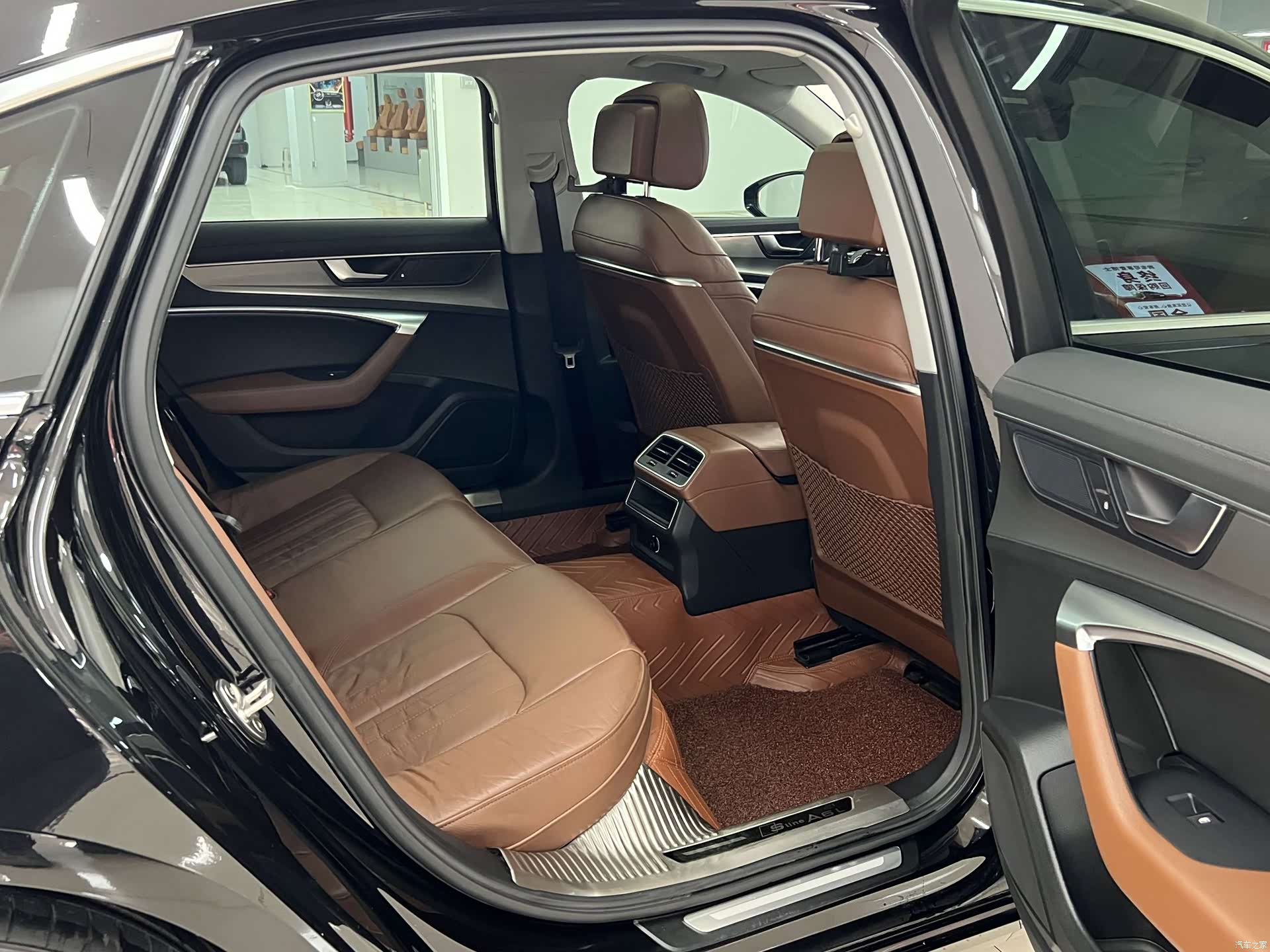 Audi A6L, 2020 12