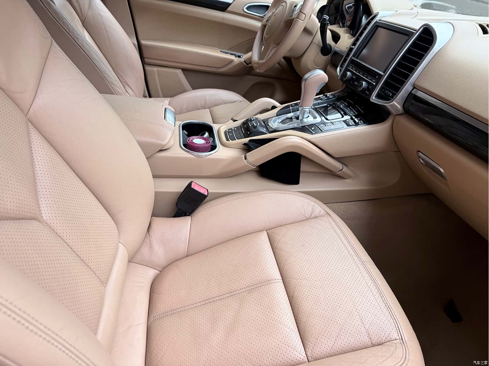 Porsche Cayenne, 2012 16