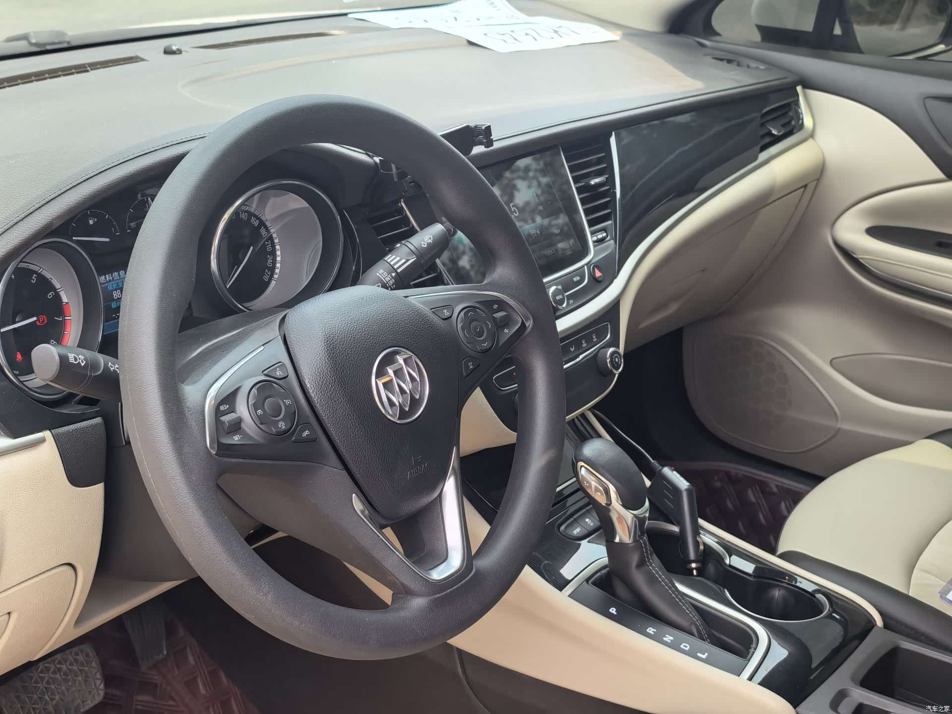 Buick Verano, 2017 4