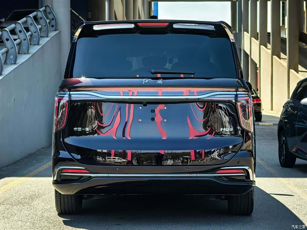 Hongqi HQ9, 2023 4