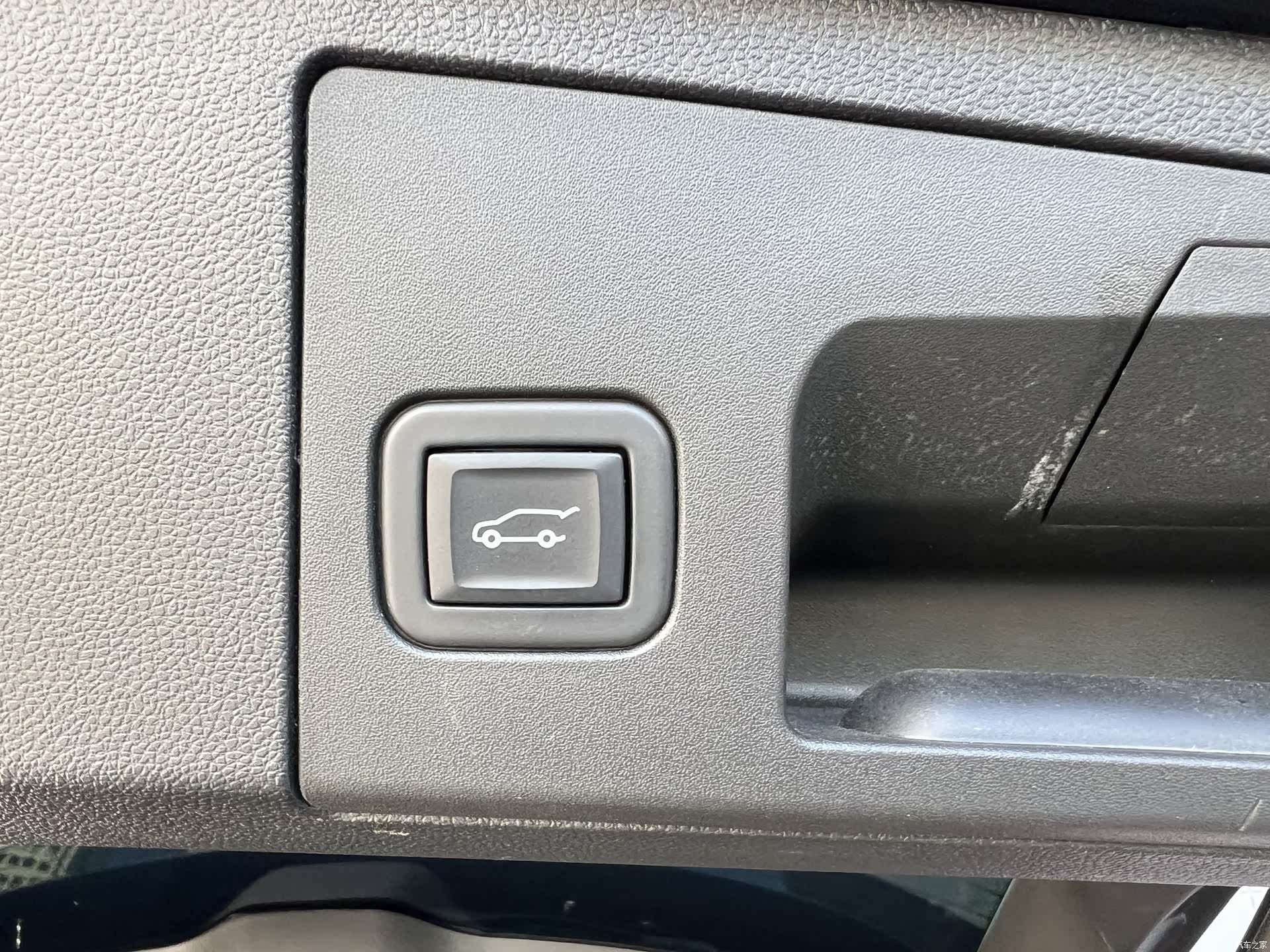 Cadillac XT4, 2023 21