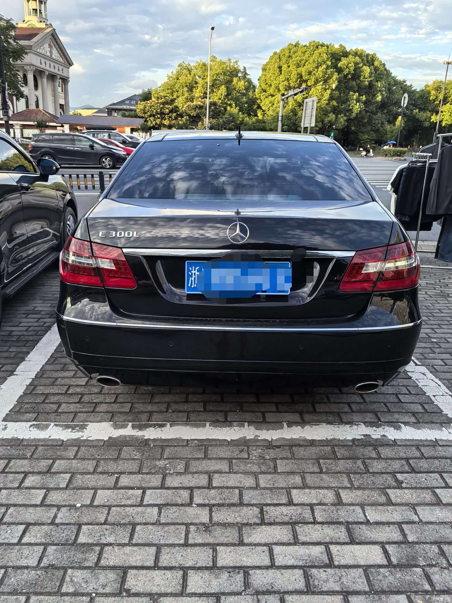 Mercedes-Benz E-Class, 2010 все фото