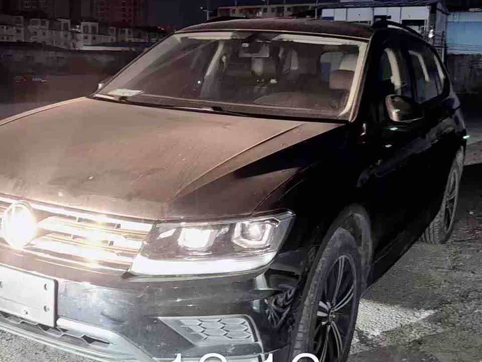 Volkswagen Tiguan L