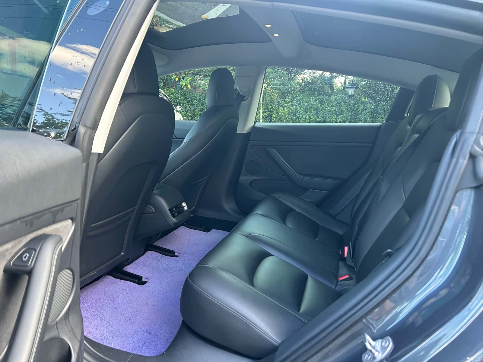 Tesla Model 3, 2021 9