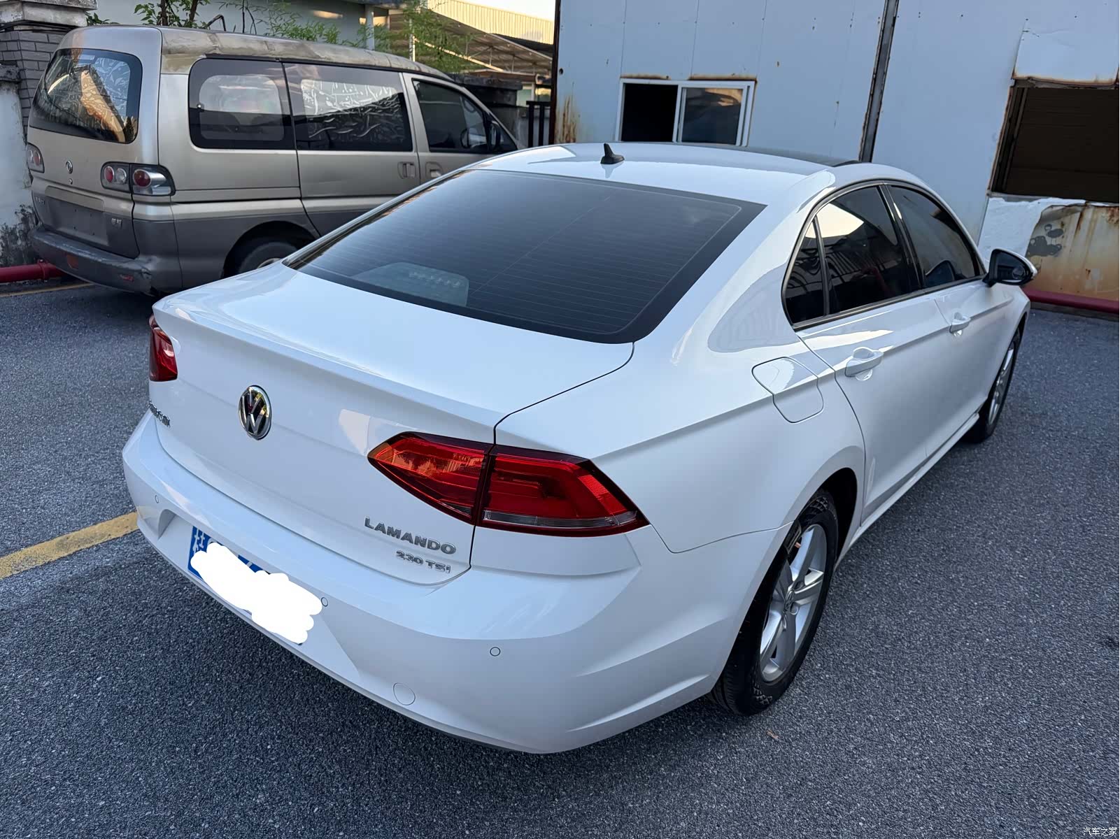 Volkswagen Lamando, 2017 все фото
