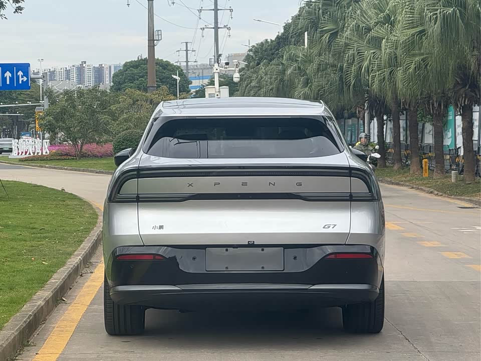 XPENG G7