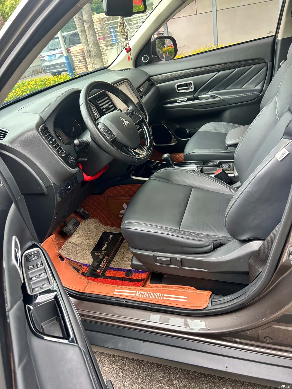 Mitsubishi Outlander, 2019 7